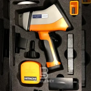 Hitachi XMET 8000 Expert Handheld Analyzer