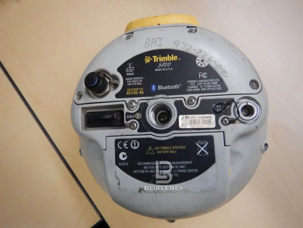 Trimble 5800 GPS Survey with TSC2 Controller 2