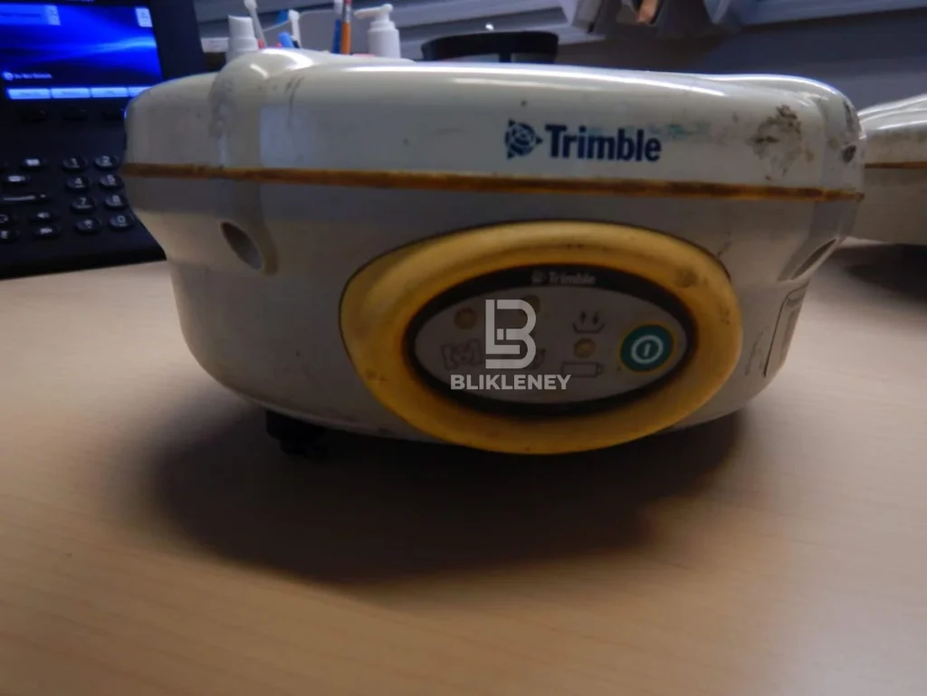 Trimble 5800 GPS Survey with TSC2 Controller